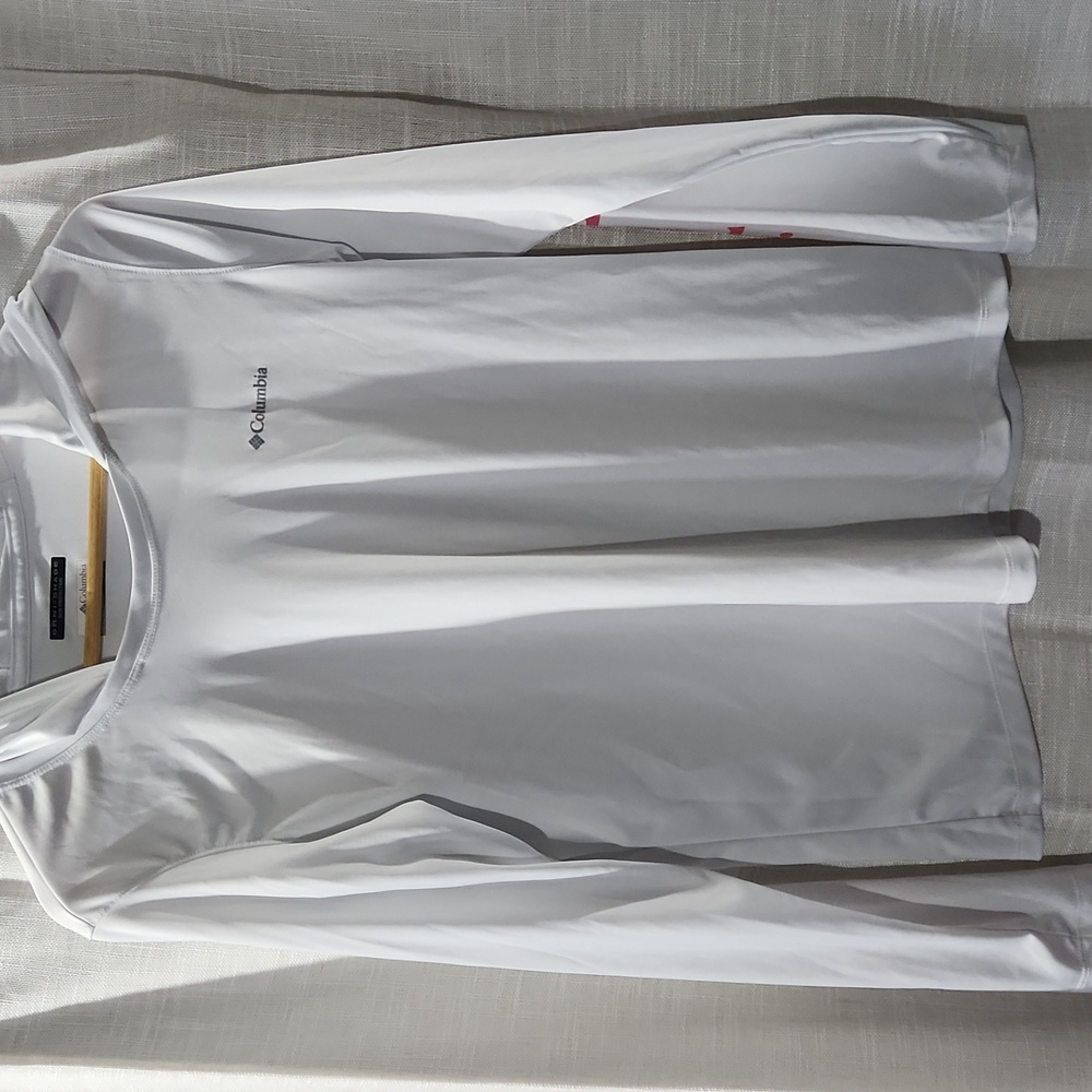Columbia Hooded Omnishade Top L